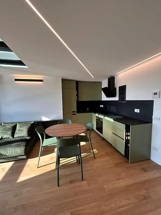 アパート Elegante Loft A Milanoアパートメント